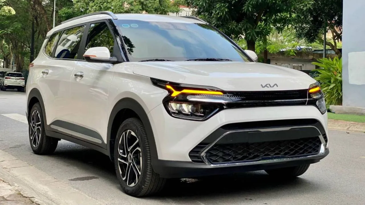 Thuê xe tự lái Trà Vinh KIA Carens