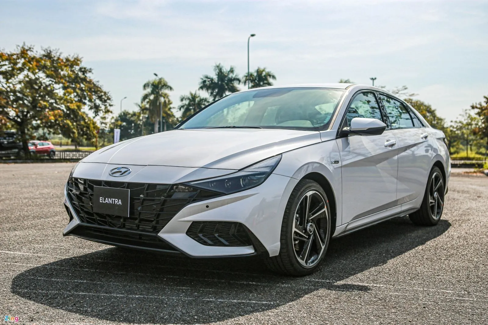 Thuê xe tự lái Trà Vinh Hyundai Elantra